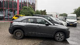 Mazda MX-30 E-SKYACTIV 145 COMF picture 7