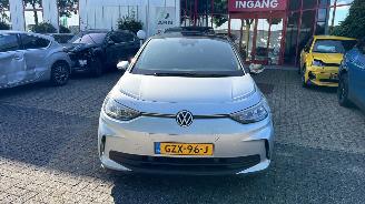 Auto incidentate Volkswagen ID.3 BEV 52KWH 125KW PURE ORANJE EDITION AUTO 2025/1