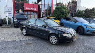 skadebil auto Audi A4 2.0 PRO LINE 2005/10