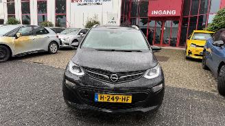 skadebil auto Opel Ampera-E BUSINESS EXEC 60 KWH 2020/1