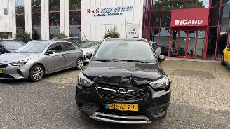 Coche accidentado Opel Crossland X 1.2 T INNOVATION 2019/2
