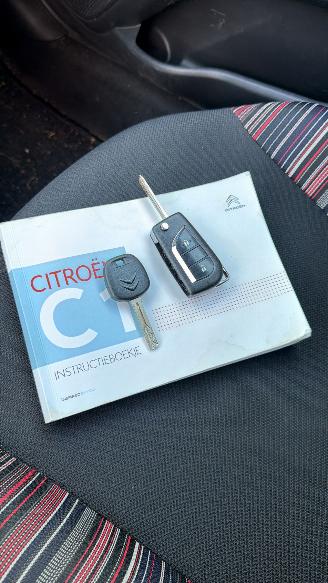 Citroën C1 1.0 VTI FEEL picture 15