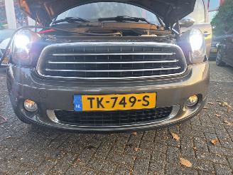 Mini Cooper COUNTRYMAN Motorschade picture 13