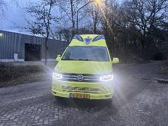 Coche accidentado Volkswagen Transporter T6 AMBULANCE GEEN SCHADE 2019/9