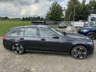 Mercedes C-klasse 300 e Plug-in Hybride T-Model picture 16