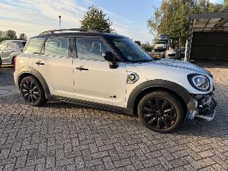 Damaged car Mini Countryman SE Plug-In Hybride Automaat 2022/7