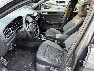 Volkswagen T-Roc R 300 R-Line 4 Motion picture 29