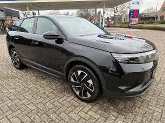 krockskadad bil auto Opel Grandland Nieuwste Model 1.2 -100 Kw Automaat 2025/2