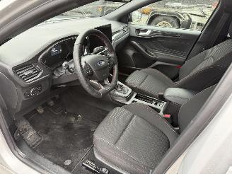 Ford Focus 1.0 -92 Kw ST-Line Station picture 35