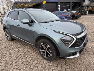 krockskadad bil auto Kia Sportage 1.6  Turbo GDi 110 Kw Automaat   Mild Hybride 8 Kw. MHEV 2023/6