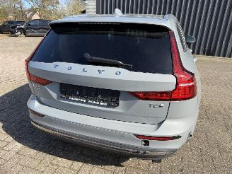 Volvo V-60 T6  Plug-in AWD picture 8