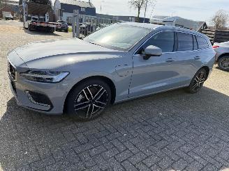 Volvo V-60 T6  Plug-in AWD picture 15