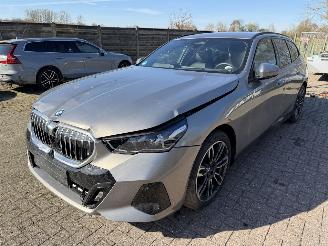 BMW 5-serie 520 D Touring New Model M-Sport picture 2