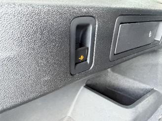 Volkswagen Tiguan 1.5 eTSi Goal picture 25