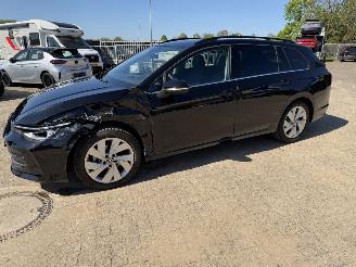 Volkswagen Golf Variant 1.5 eTSi 110 Kw  DSG Style picture 9