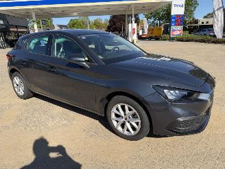 skadebil auto Seat Leon 1.5 TSI - 115 Pk 2025/2