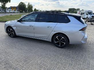 Opel Astra Station GS-Line picture 15