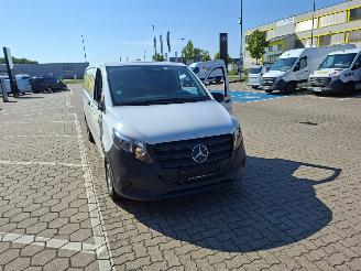 Mercedes Vito 116 CDi  Lang picture 4
