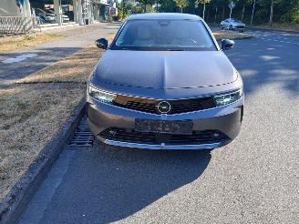 Schadeauto Opel Astra 1.6 E-Hybride 110 Kw Plug-In Automaat 2023/1