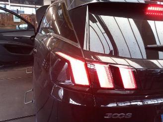 Peugeot 3008 3008 II (M4/MC/MJ/MR), MPV, 2016 1.2 12V e-THP PureTech 130 picture 17