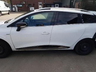Renault Clio  picture 6