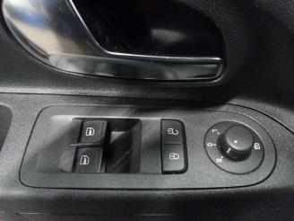 Volkswagen Up!  picture 15