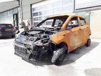 Hyundai I-10 i10 (B5), Hatchback, 2013 / 2019 1.0 12V picture 3