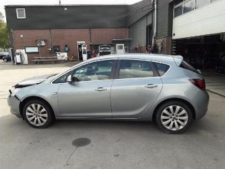 Opel Astra Astra J (PC6/PD6/PE6/PF6), Hatchback 5-drs, 2009 / 2015 1.4 Turbo 16V picture 3