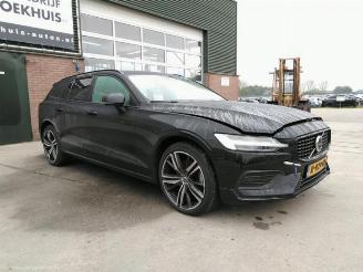 Volvo V-60 V60 II (ZW), Combi, 2018 2.0 B3 16V Mild Hybrid Geartronic picture 9