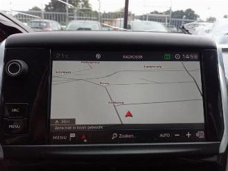 Peugeot 208 208 I (CA/CC/CK/CL), Hatchback, 2012 / 2019 1.2 Vti 12V PureTech 82 picture 19