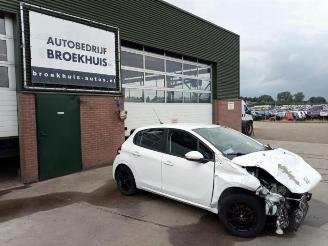 Uttjänta bilar auto Peugeot 208 208 I (CA/CC/CK/CL), Hatchback, 2012 / 2019 1.2 Vti 12V PureTech 82 2017/7