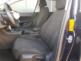Peugeot 308 SW 1.6 BlueHDI Blue Lease Executive picture 14