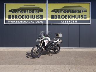 krockskadad bil motor BMW F 800 GS 2013/3