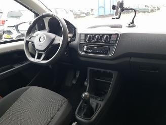 Volkswagen Up! 1.0 BMT take up! picture 13