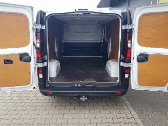 Nissan Primastar 2.0 dCi L2H1 N-Connecta picture 14