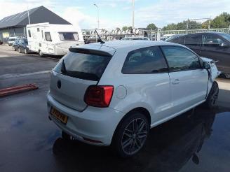 Volkswagen Polo Polo V (6R), Hatchback, 2009 / 2017 1.0 12V BlueMotion Technology picture 4