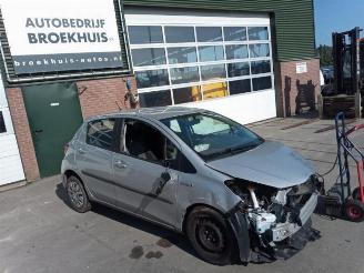 Toyota Yaris Yaris III (P13), Hatchback, 2010 / 2020 1.5 16V Hybrid picture 1