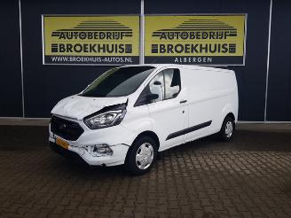 skadebil bedrijf Ford Transit Custom 340 2.0 TDCI L2H2 Trend MHEV 2022/3