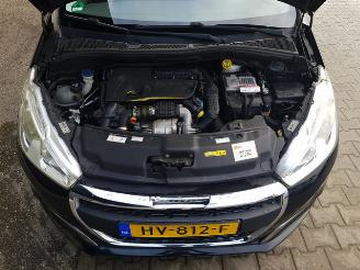 Peugeot 208 1.6 BlueHDi Blue Lease Executive picture 28