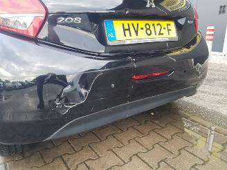 Peugeot 208 1.6 BlueHDi Blue Lease Executive picture 10