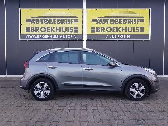 Kia Niro 1.6 GDi Hybrid ExecutiveLine picture 4