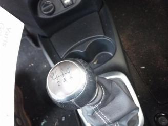 Toyota Yaris Yaris III (P13), Hatchback, 2010 / 2020 1.33 16V Dual VVT-I picture 24