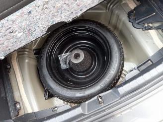 Toyota Yaris Yaris III (P13), Hatchback, 2010 / 2020 1.33 16V Dual VVT-I picture 22