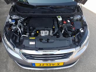 Peugeot 308 SW 1.2 PureTech Blue Lease Premium picture 31