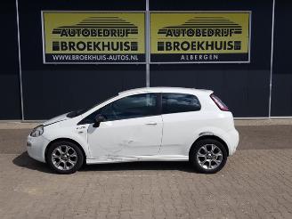 Fiat Punto Evo 0.9 TwinAir Young picture 2