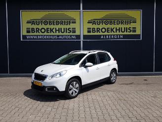 uszkodzony samochody osobowe Peugeot 2008 1.2 PureTech Active 2015/10