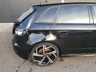 Audi A3 Sportback 40 e-tron Advance Sport S-Line picture 10