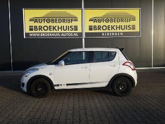 Suzuki Swift 1.2 Comfort EASSS X-ite GT picture 2