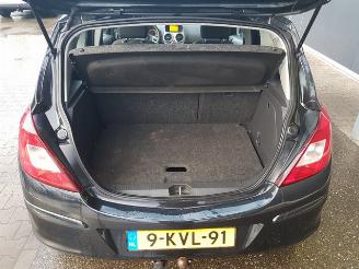 Opel Corsa 1.3 CDTi EcoFlex S/S Cosmo picture 12