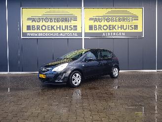 Voiture accidenté Opel Corsa 1.3 CDTi EcoFlex S/S Cosmo 2012/4